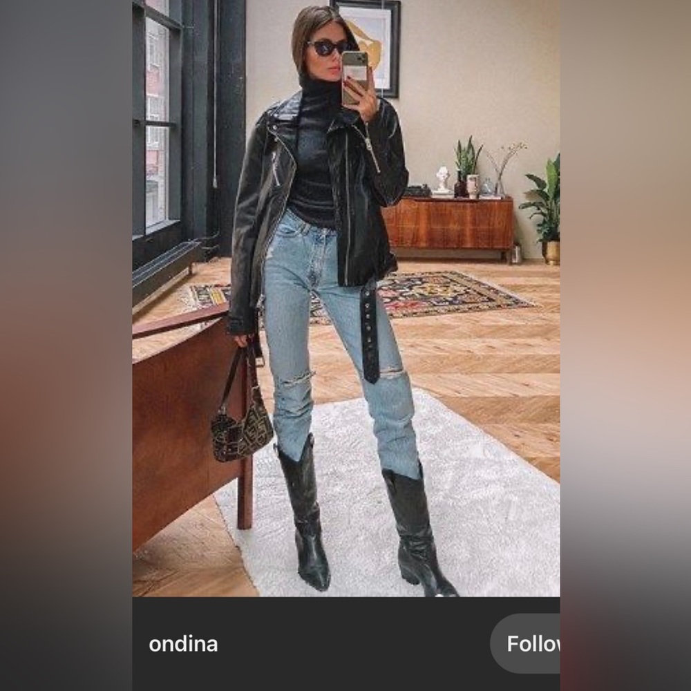 DENVEE LEATHER BOOTS
Originally 
$1,090